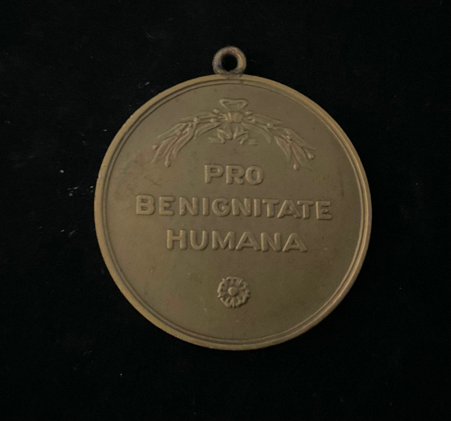 Finsk medalje – Pro Benignitate Humana (Armas Räihä, Kultakeskus Oy)