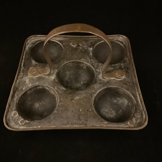 Ældgammel æbleskivepande