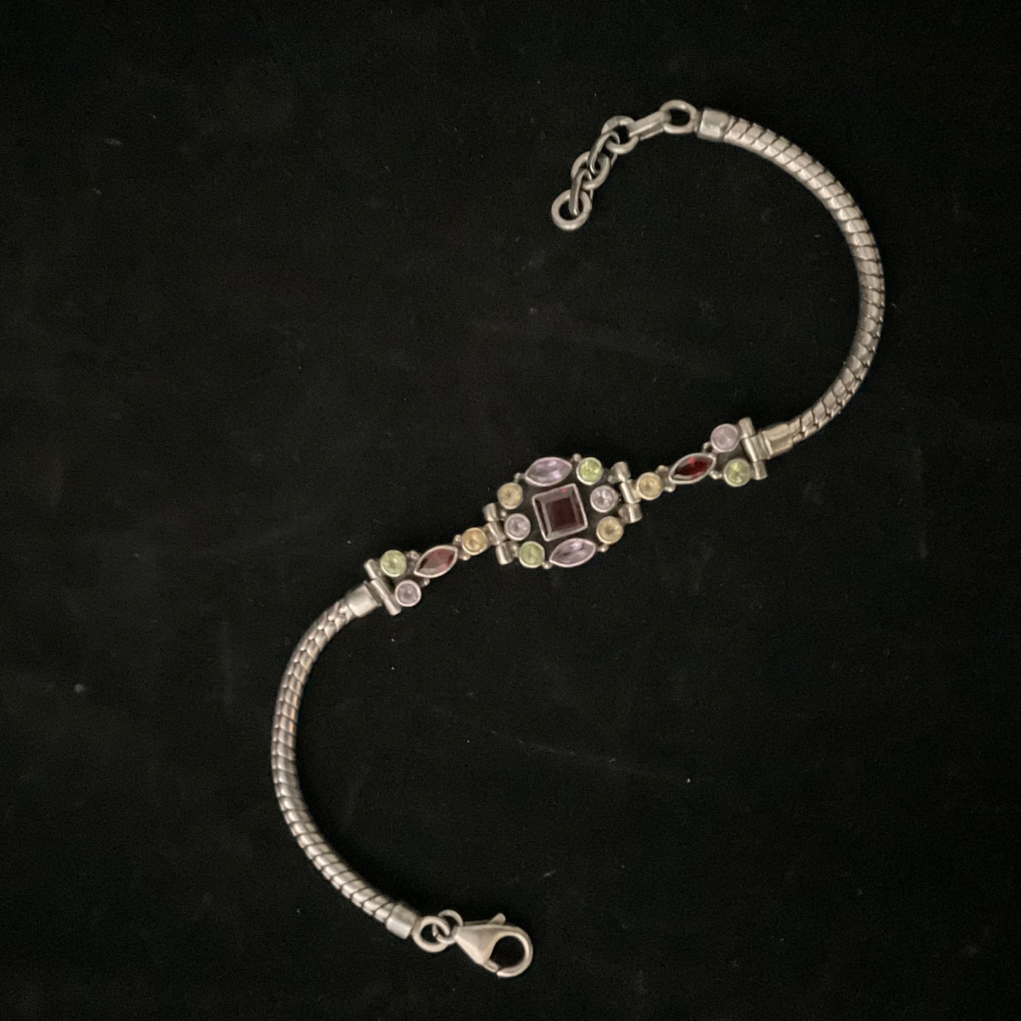 Sølvarmbånd med farvede sten (925 sterling sølv)