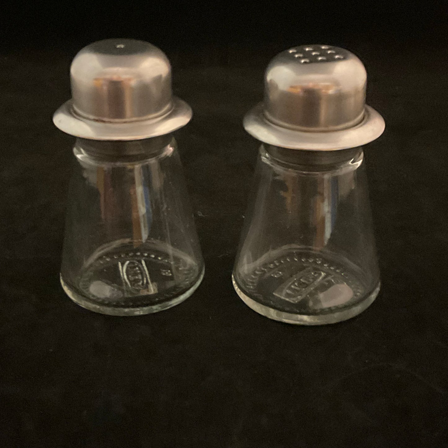 Vintage IKEA salt- og pebersæt i glas med stållåg