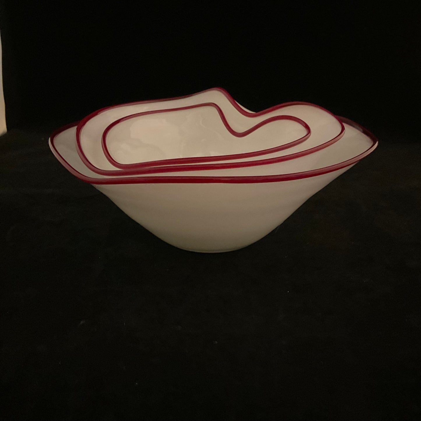 Sæt med tre skønne hjerteskåle